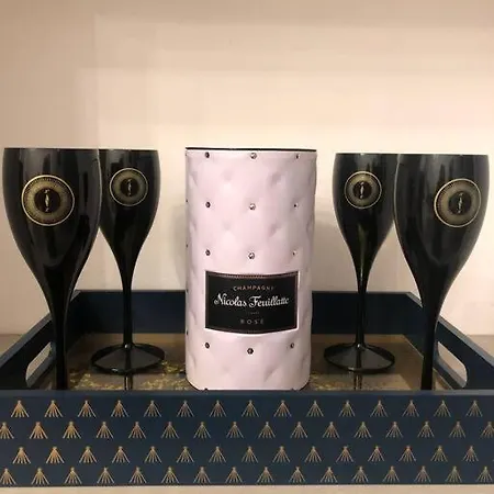 L'ecrin De Lena Lejlighed Épernay